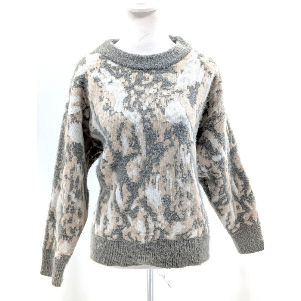 Cozy Crewneck Patterned Sweater - Gray & Cream